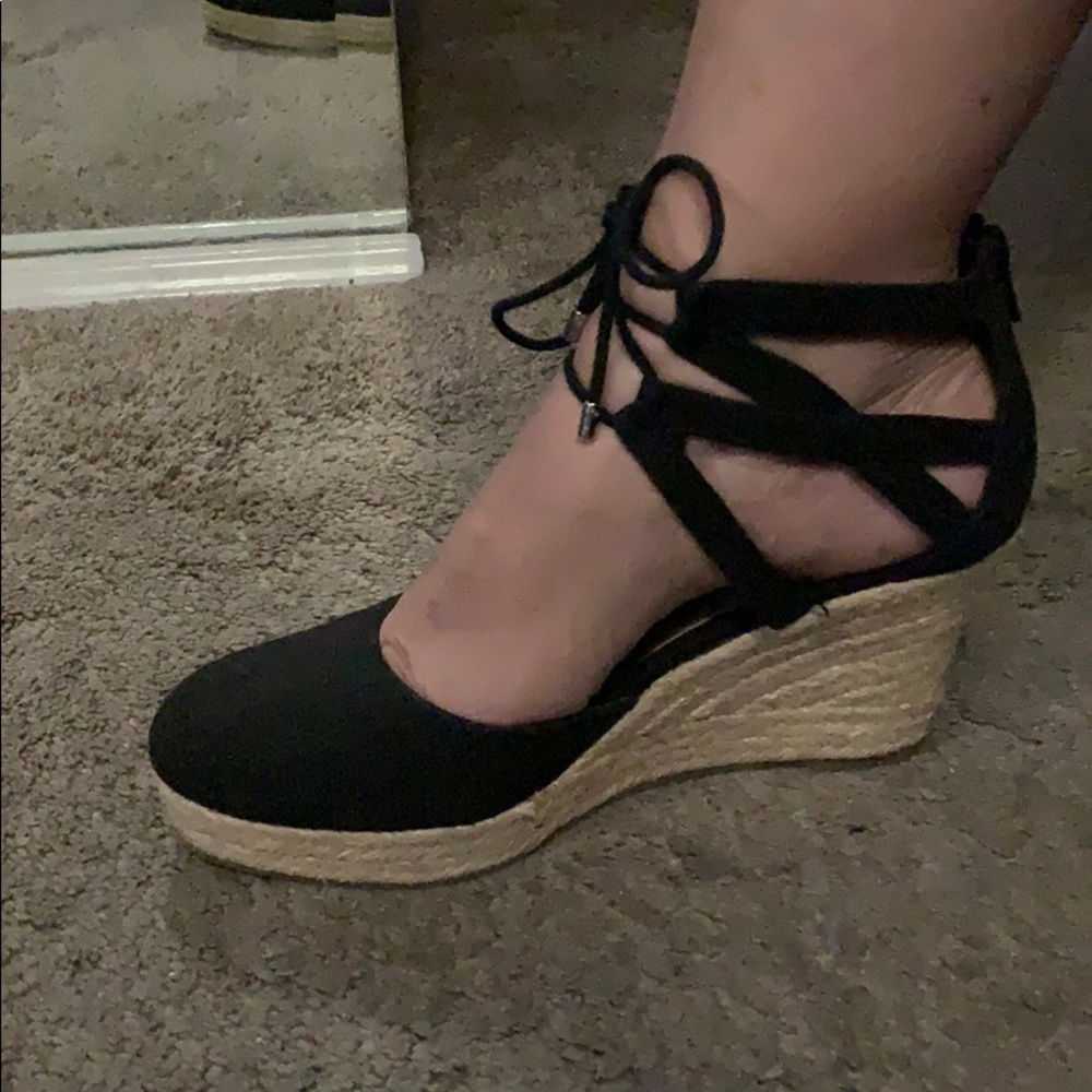 Platform Heels - Picture 2 of 6